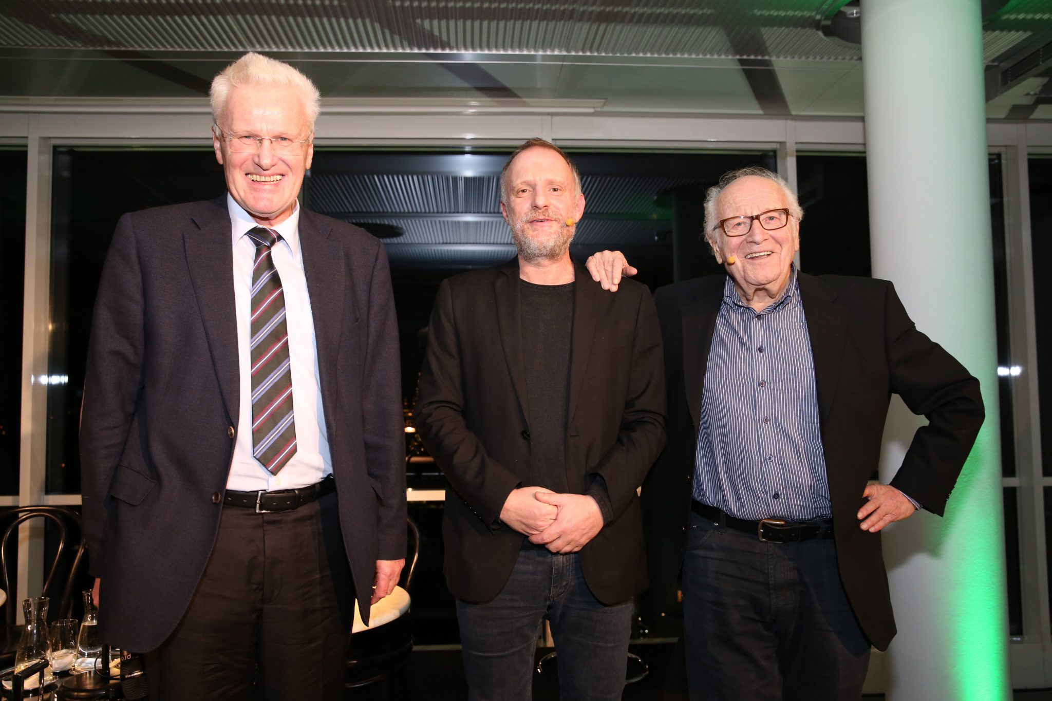 Am Bild v.l. Dr. Rudolf Ertl (Vorstandsdirektor des Wiener Städtischen Versicherungsvereins), Christoph und Ernst Grissemann. © Wiener Städtische Versicherungsverein / Andreas Scheiblecker